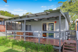 Point Plomer Holiday Cabins