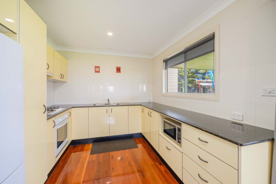 Point Plomer Holiday Cabins